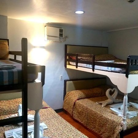Sola Eleganza Apartelle Кесон-Сити Экстерьер фото