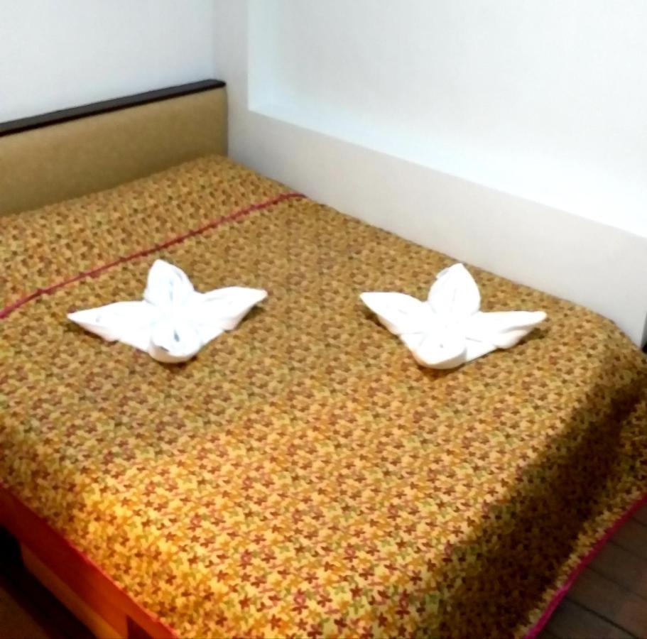 Sola Eleganza Apartelle Кесон-Сити Экстерьер фото