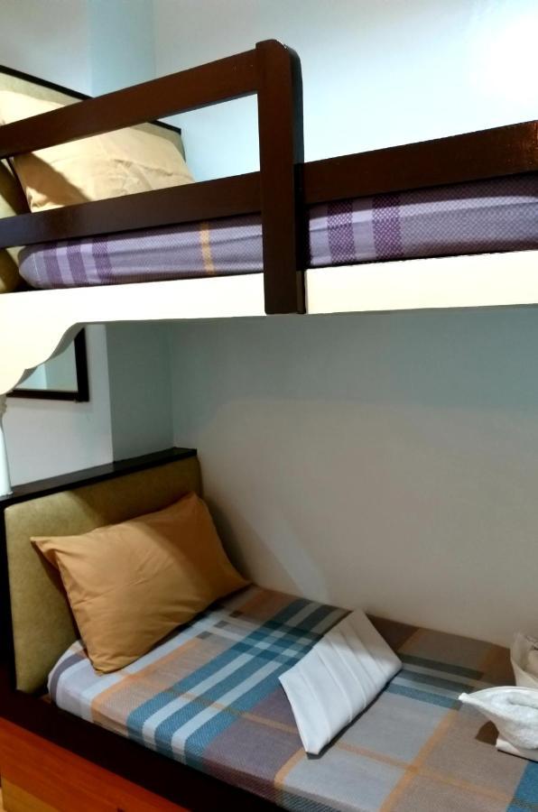 Sola Eleganza Apartelle Кесон-Сити Экстерьер фото