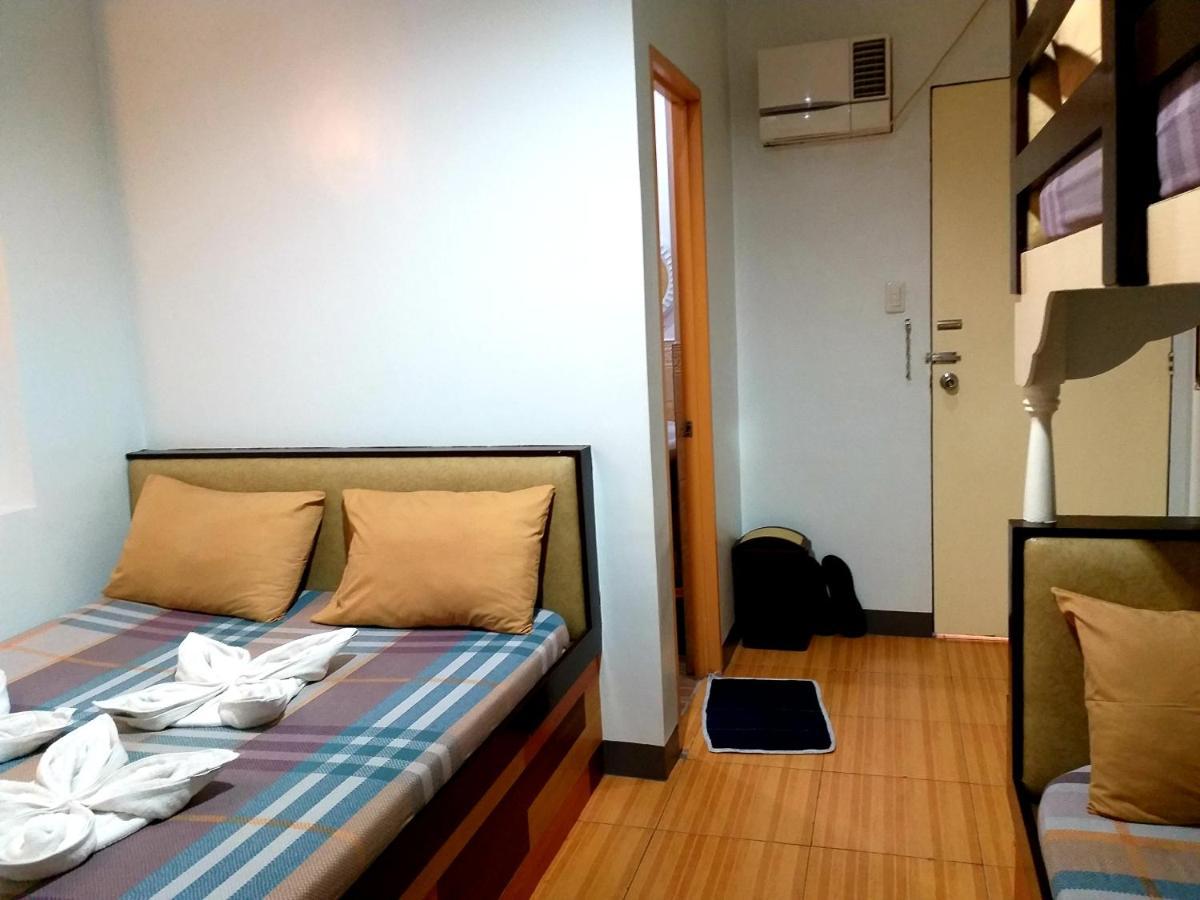 Sola Eleganza Apartelle Кесон-Сити Экстерьер фото
