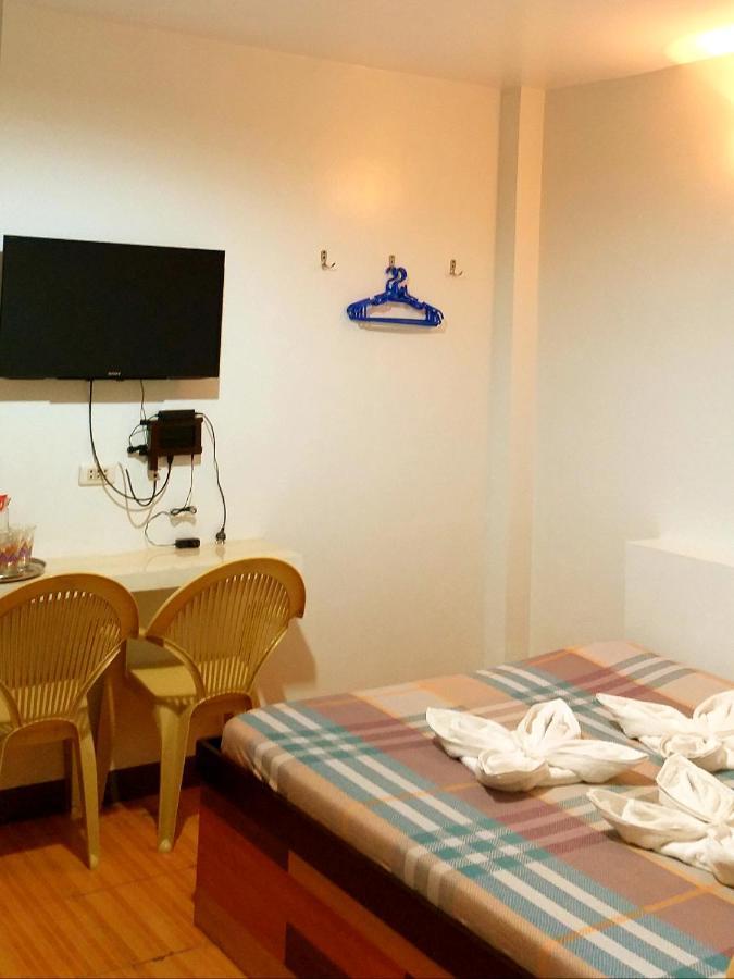 Sola Eleganza Apartelle Кесон-Сити Экстерьер фото